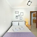 Urban * Λευκάδα